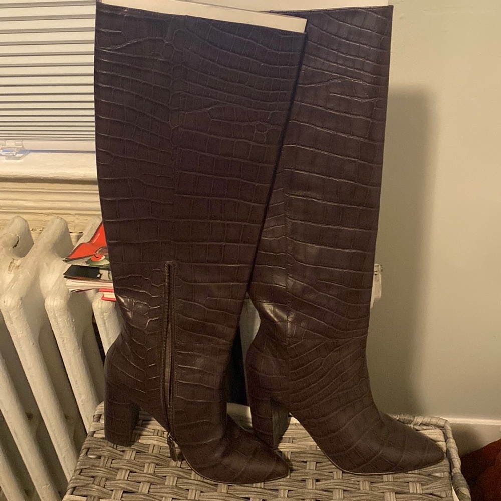 halogen below the knee boots